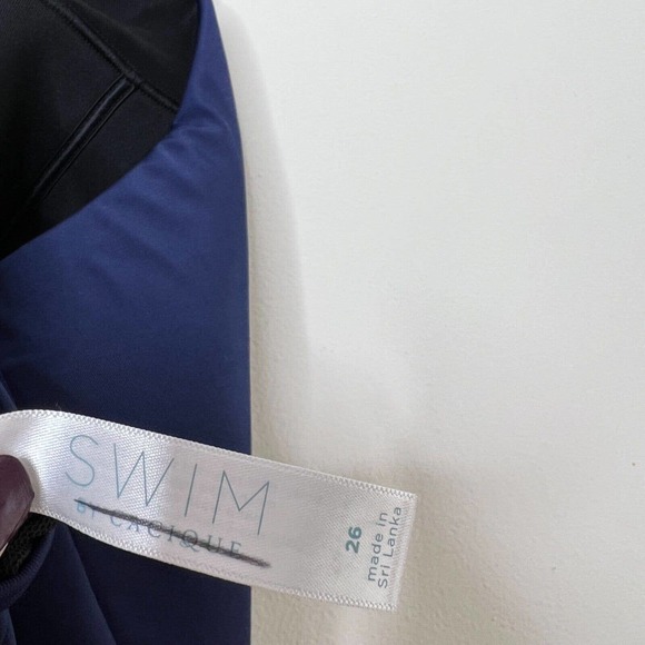 Cacique Swim Womens Blue No-Wire Crossover Neck One Piece Swimsuit plus size 26 - Picture 4 of 5